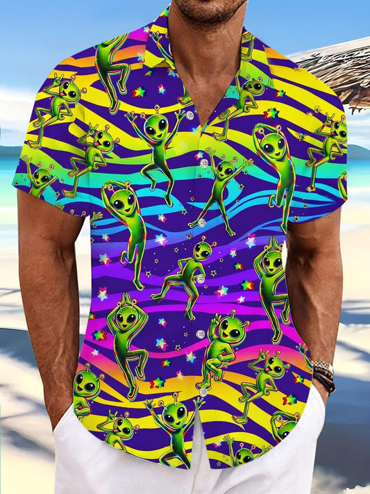 Colorful Gradient Alien Print Men's Pocket Short Sleeve Shirts