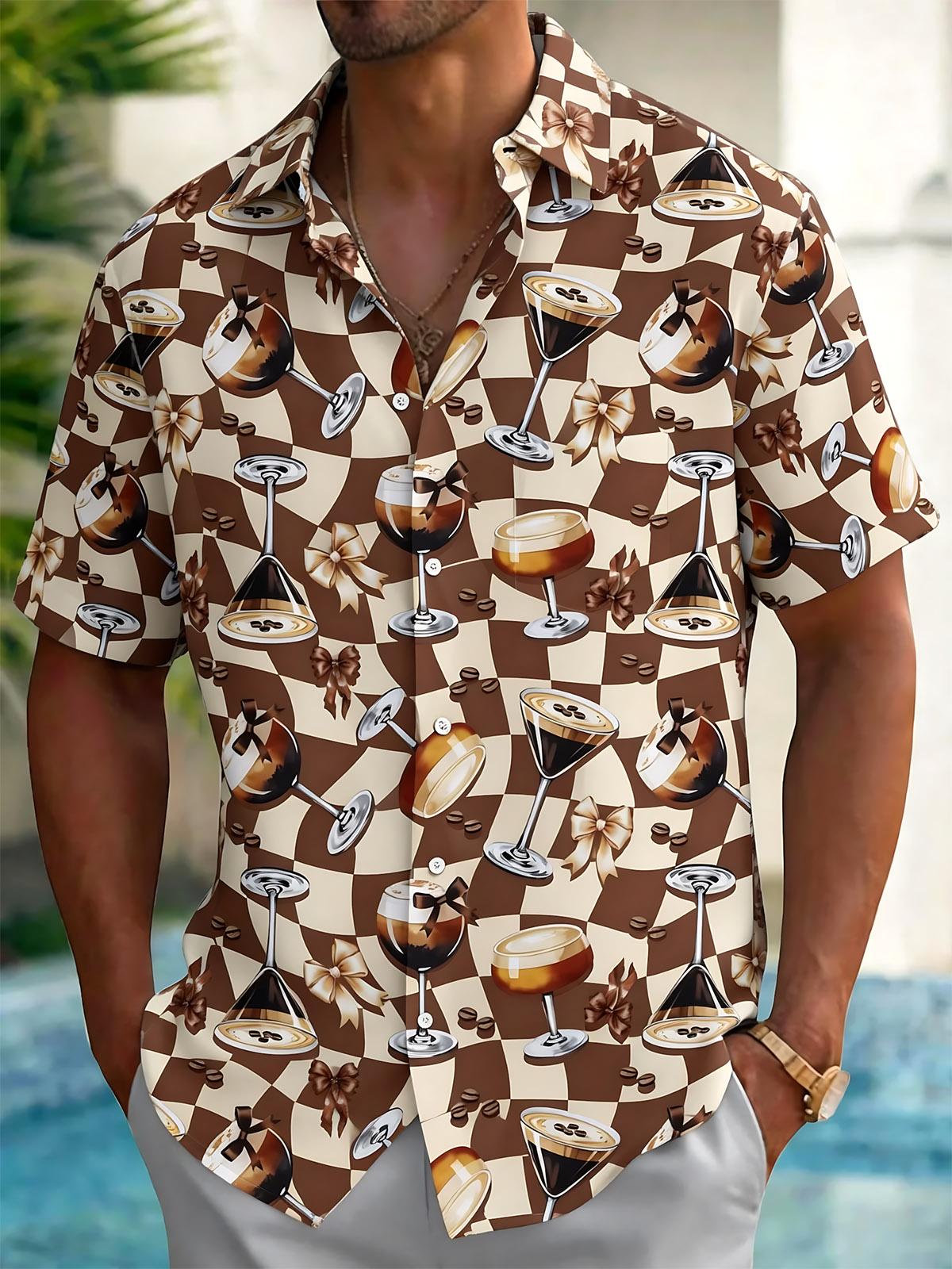 Coffee Cocktail Print Men's Pocket Short Sleeve Shirts